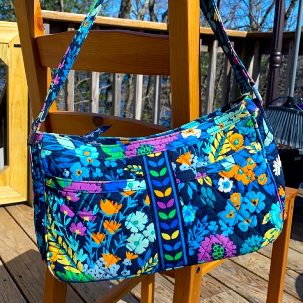Vera Bradley “Midnight Blues” quilted purse!
